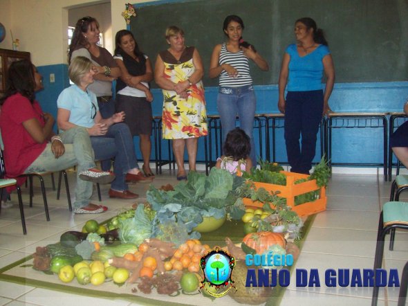 Manhã de sensibilização e visita a projeto social