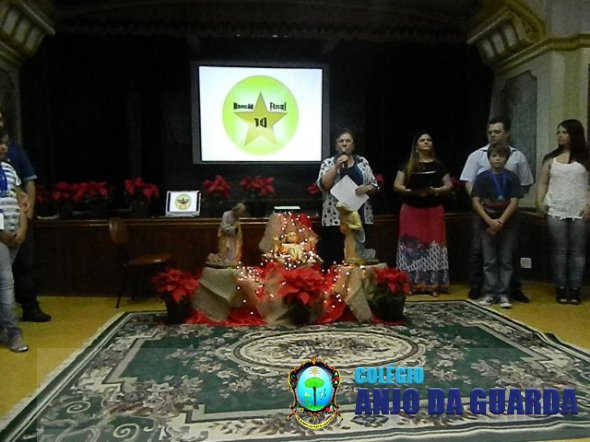 NOITE DE PREMIAÇÃO aos alunos que alcançaram êxito acadêmico, esportivo, social e pastoral em 2014.