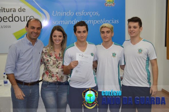 Jovens Gremistas participam de Encontro de Formação na Prefeitura Municipal.