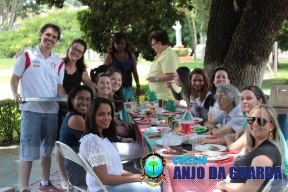 AO REDOR DA MESA FRATERNA EM FAMILIAR CONVIVÊNCIA! NATAL 2016!