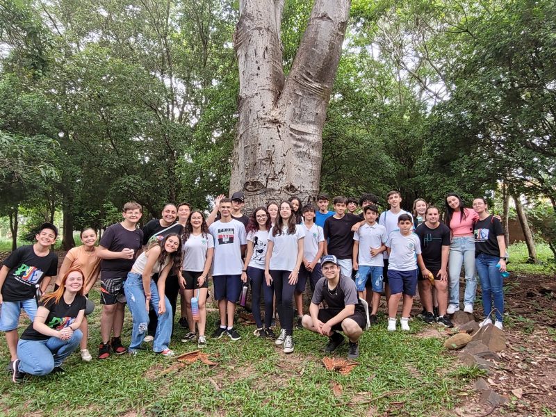 Visita com os jovens da PJE ao Educandário Santo Antônio