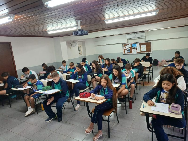 Alunos do Colégio participam da 1ª fase da Olimpíada de Português