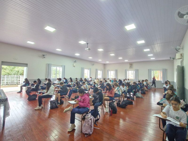 Alunos do Ensino Fundamental I, II e Médio realizam a segunda Avaliação Nacional COC 2024