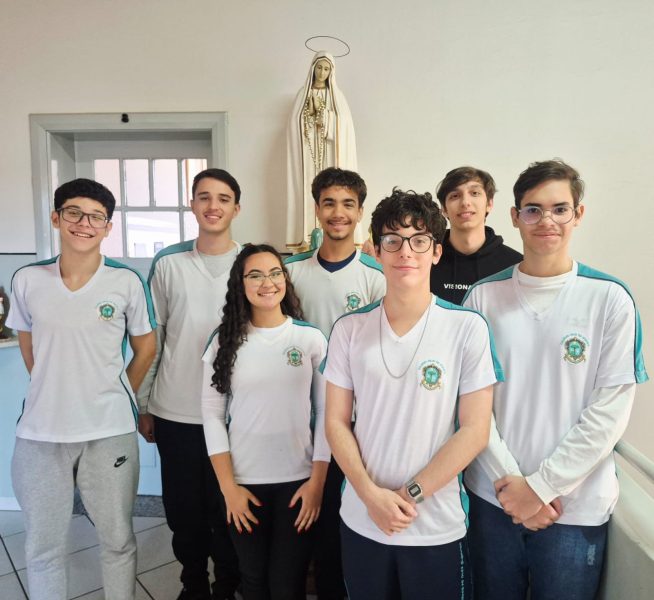 Alunos do Colégio são aprovados para 2ª fase de Olimpíada de Atualidades