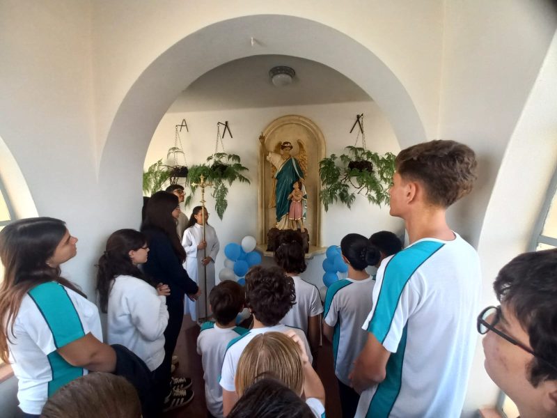 Colégio comemora o Dia do Anjo da Guarda com Celebração Eucarística especial