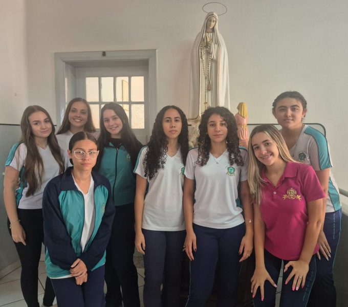 Alunas do Colégio participam da 1ª fase da Olimpíada do Bem Público