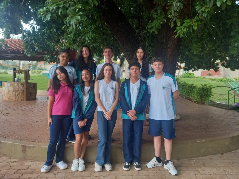 Alunos do Colégio são medalhistas e recebem menção honrosa na ONEE 2025