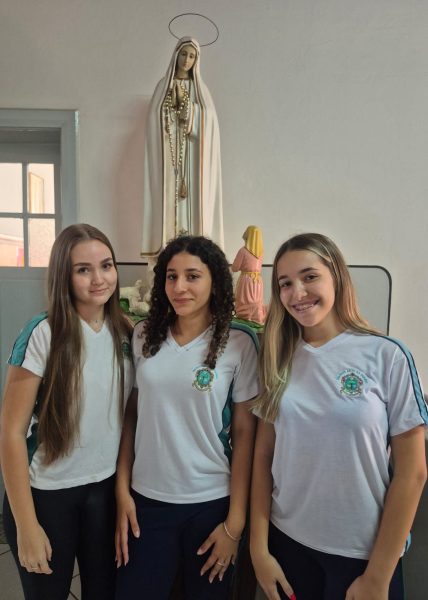 Alunas do Colégio são aprovadas para a 2ª etapa da 1ª fase da Olimpíada do Bem Público