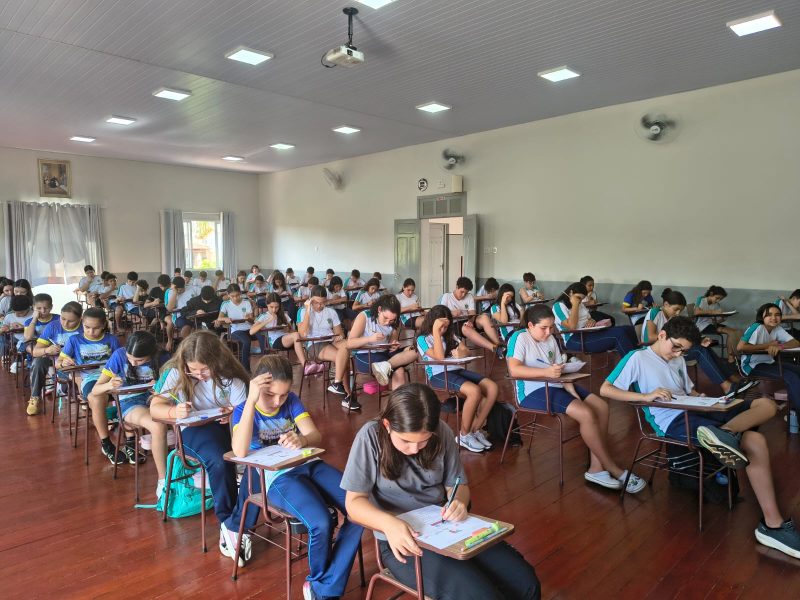 Alunos do Colégio participam do Concurso Canguru de Matemática 2026