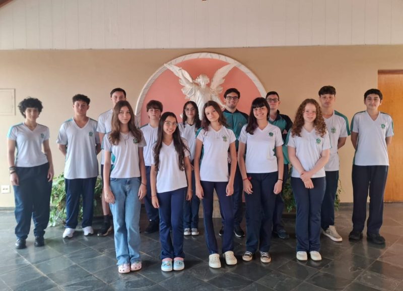 Alunos do Colégio participam de 2ª fase da Olimpíada de Português
