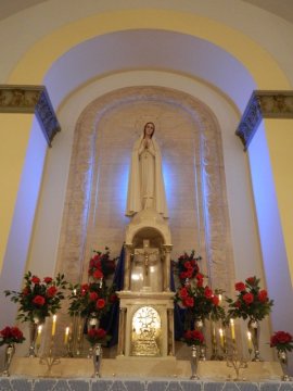 Dia 13 de Maio  Celebração em honra de Nossa Senhora de Fátima, por intenção das Mães.