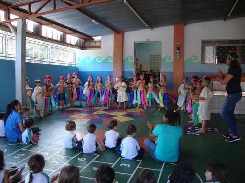 Brincadeiras Indígenas na Educação Infantil