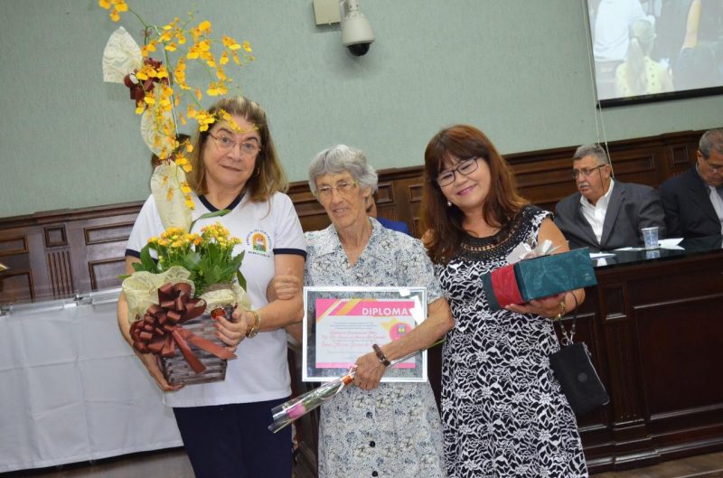 Homenagem ao Dia Internacional da Mulher