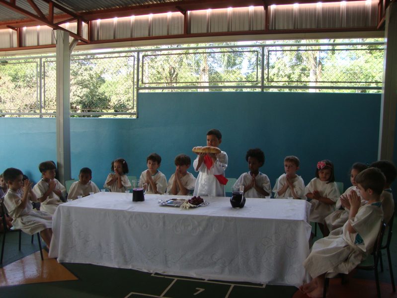 A EDUCAÇÃO INFANTIL E O VERDADEIRO SENTIDO DA PÁSCOA